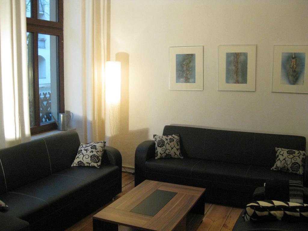 Ruhige Ferienwohnung - Berlin Mitte Bilik gambar
